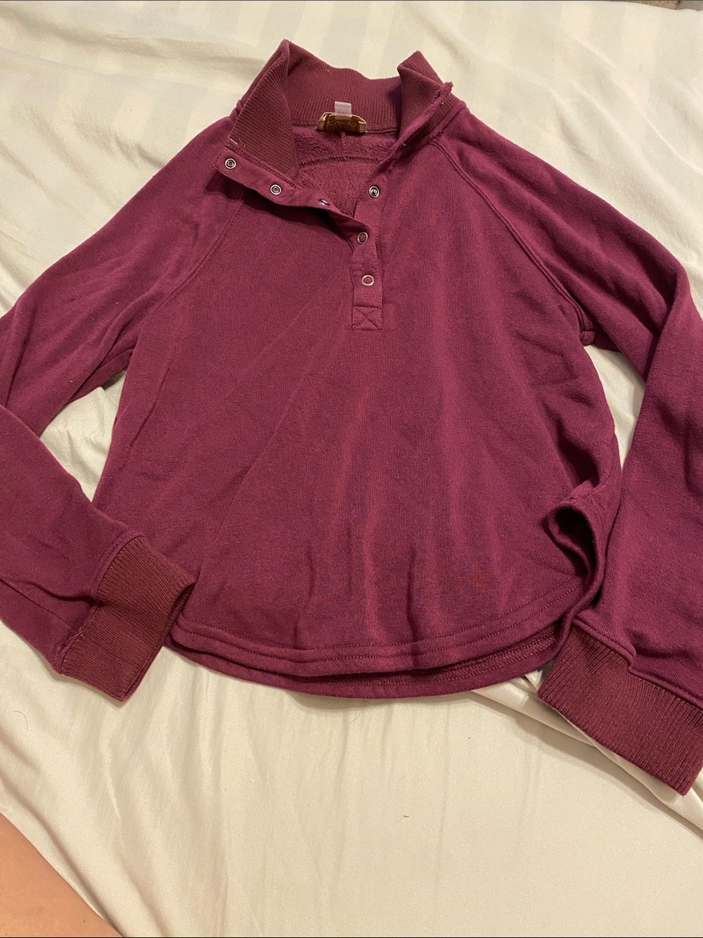 Cupio Wine Snap-Button Pullover Sweatshirt